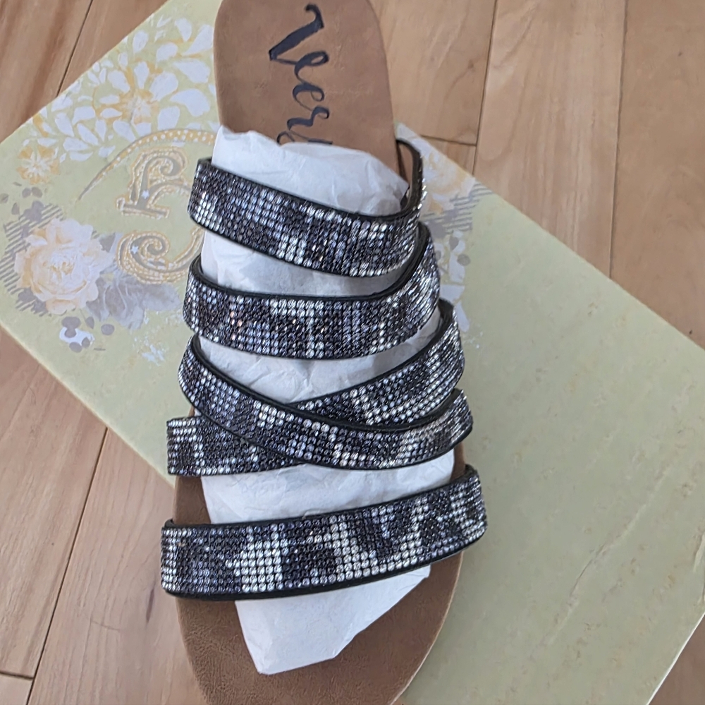 Gypsy Jazz Very G Kalinda sandals sz 8.5 *new*